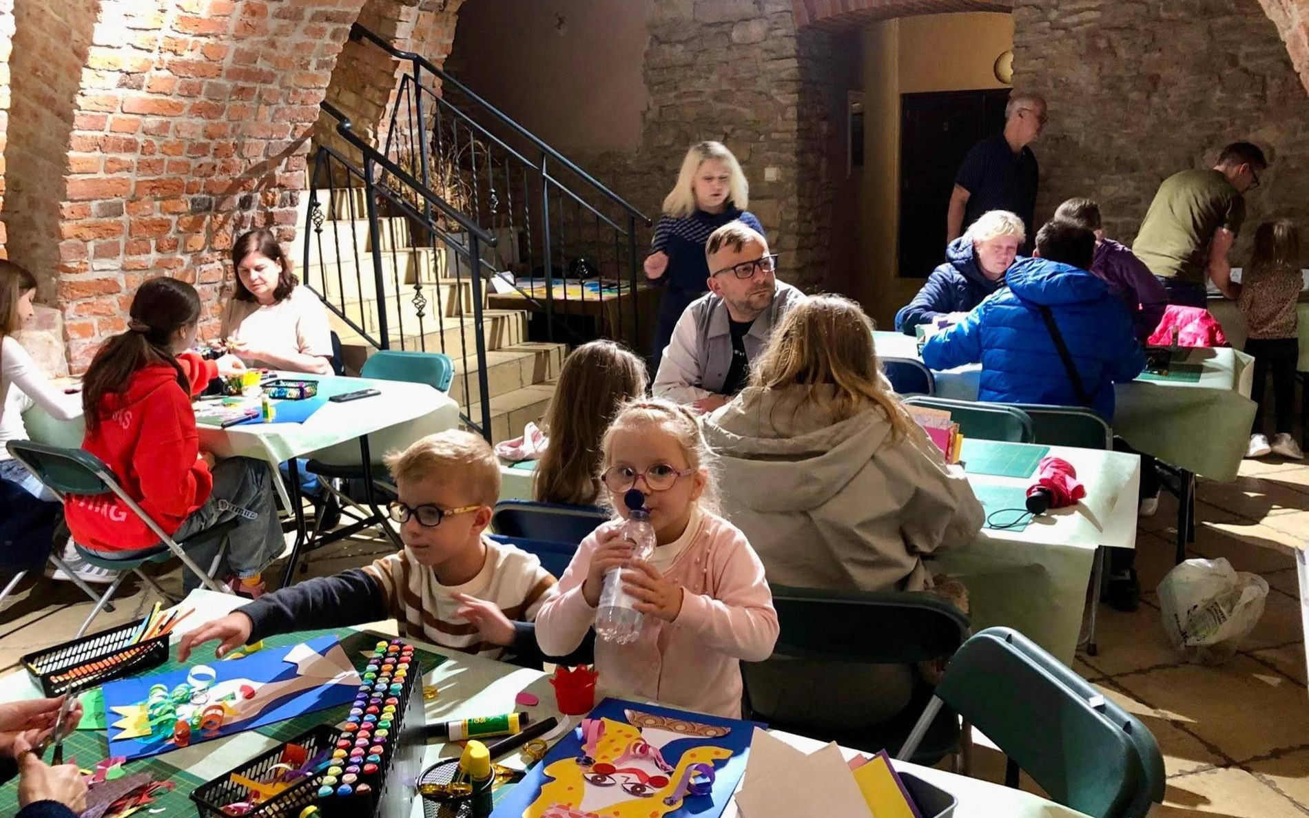 Oświęcimianie tłumnie ruszyli na nocne zwiedzanie – FOTO