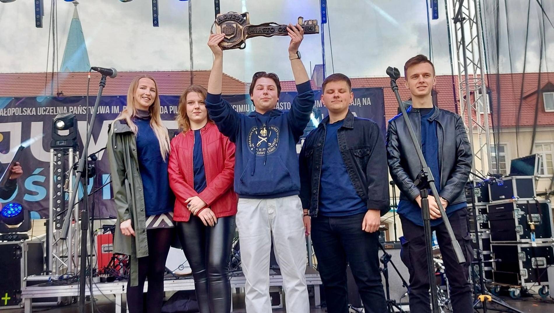 Studencka energia na rynku w Oświęcimiu – FILM, FOTO