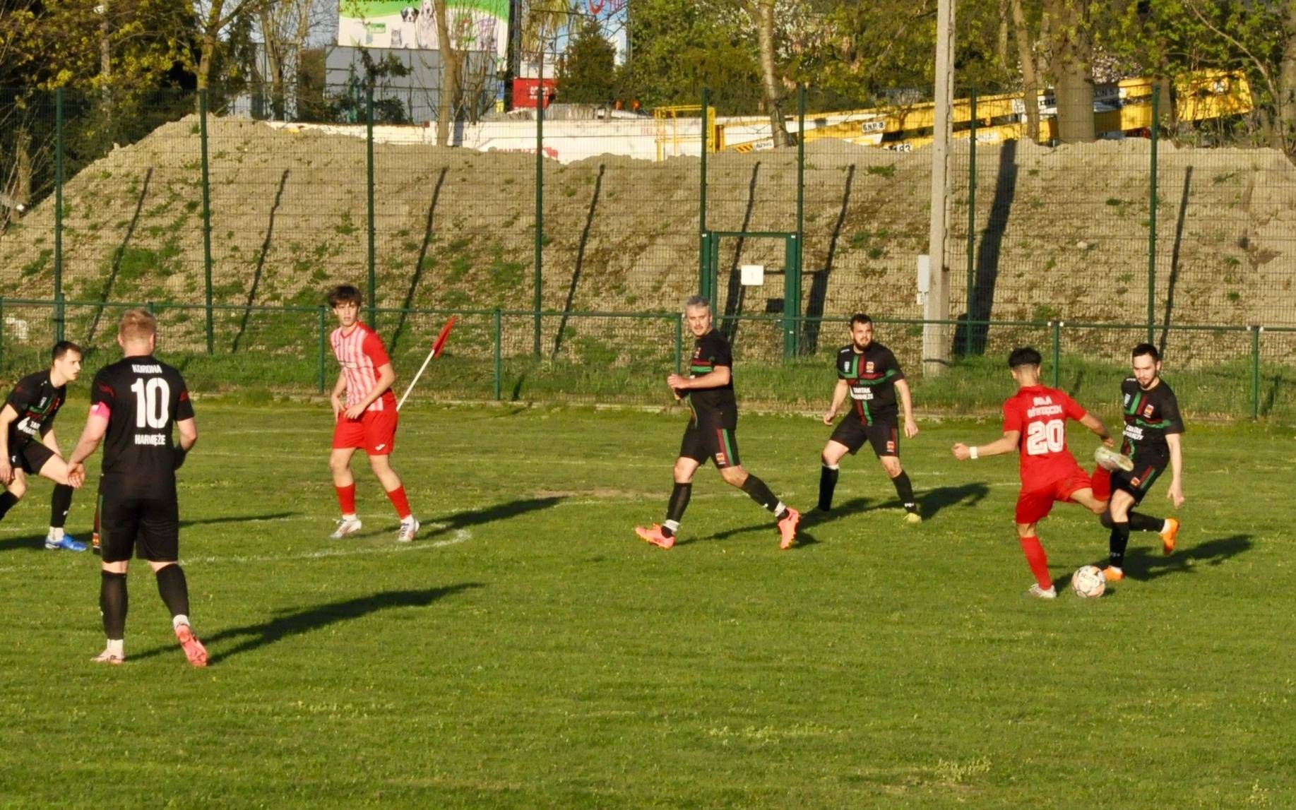 Mecz sezonu. O mistrzostwo i piątoligowy awans w Osieku