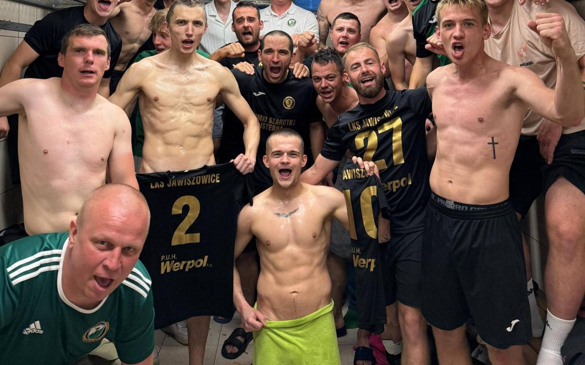 Szampan leje się w Osieku i Jawiszowicach