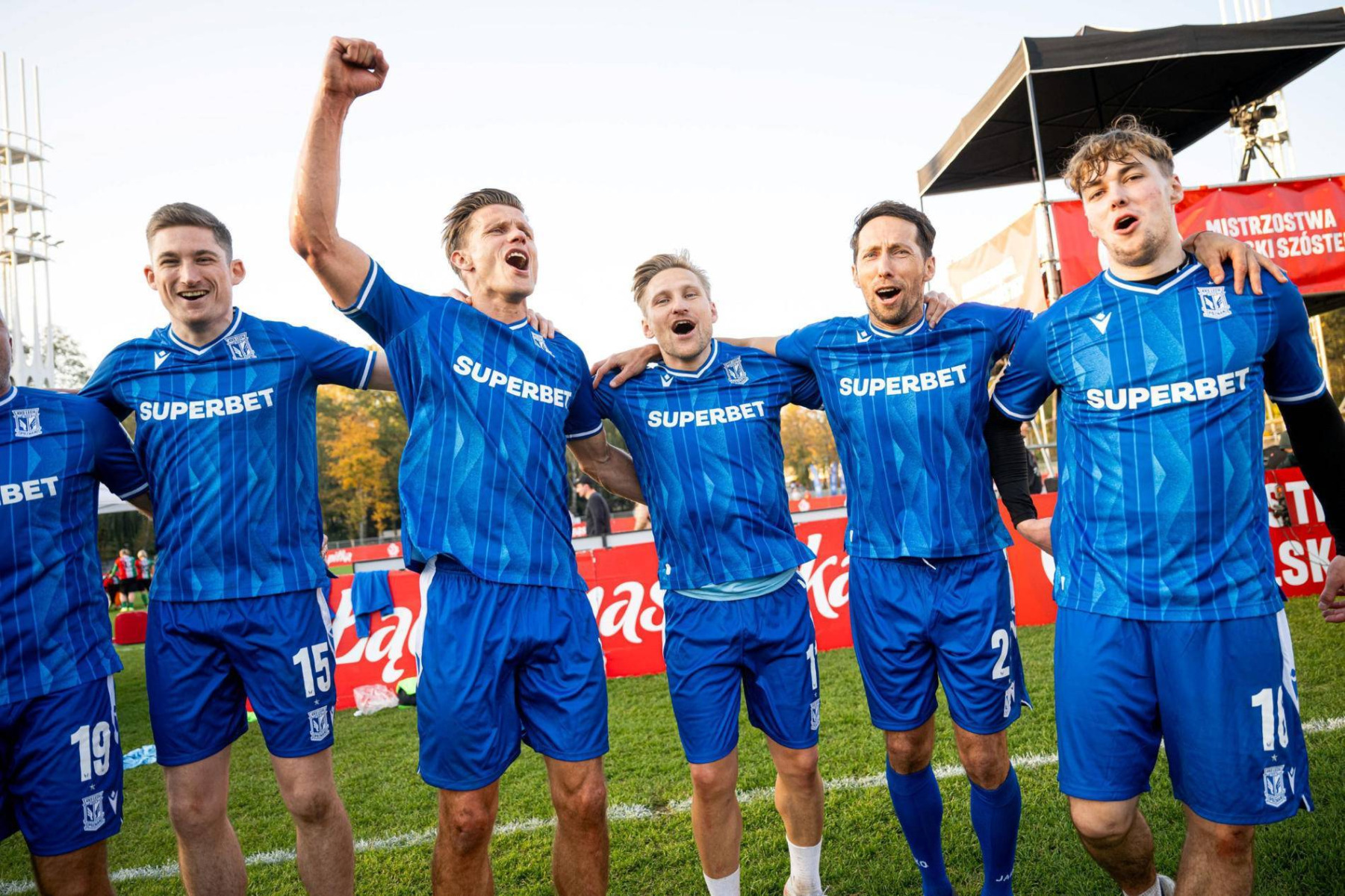 Mistrzostwa piłkarskich „szóstek” – FOTO