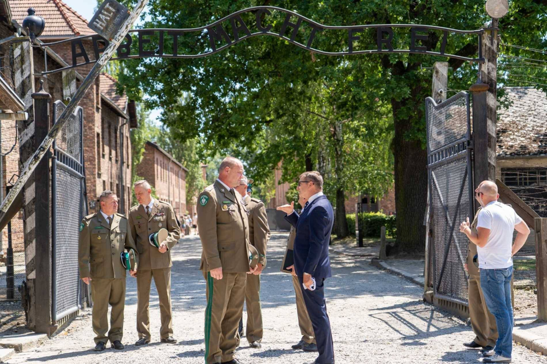 Strażnicy graniczni poznają historię KL Auschwitz