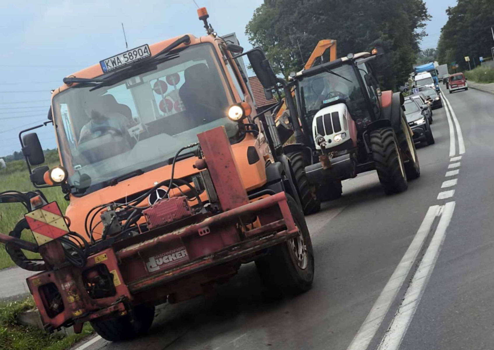 Dwa duże korki na drogach dojazdowych do Oświęcimia – AKTUALIZACJA