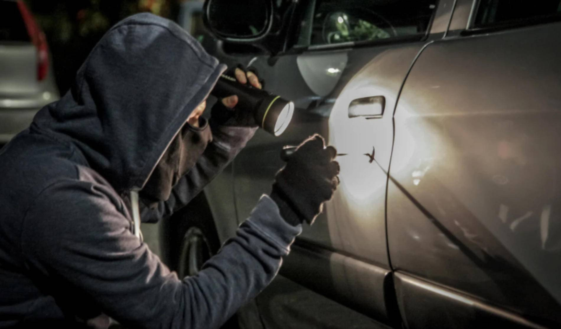 Gdzie są granatowe audi i ford? Świadkowie, pomożecie?