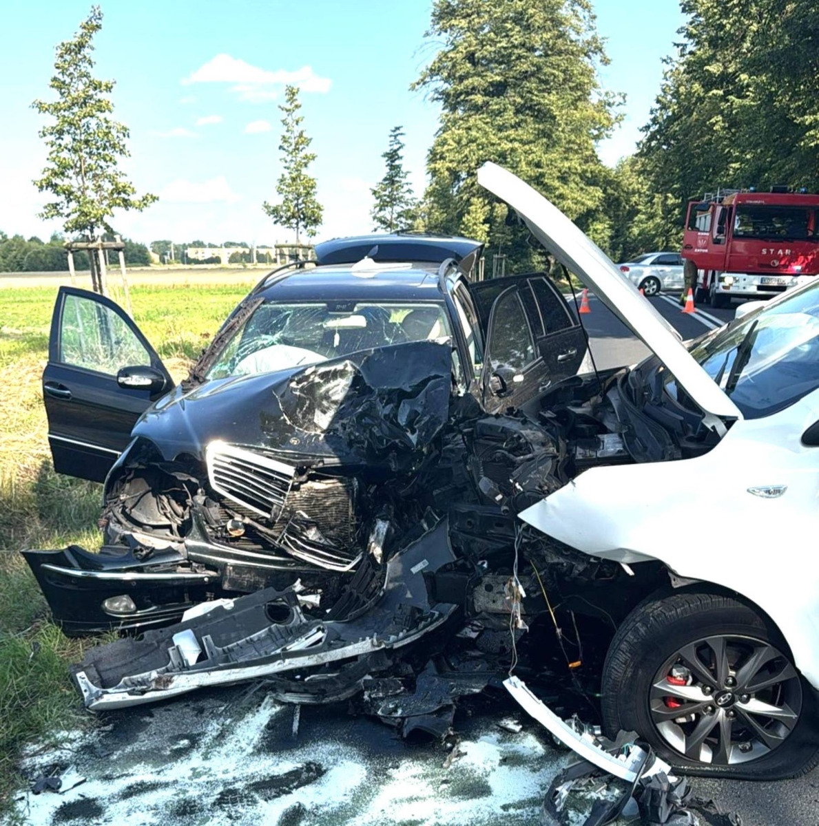 Uciekł z miejsca wypadku, zatrzymali go w Przeciszowie – FOTO