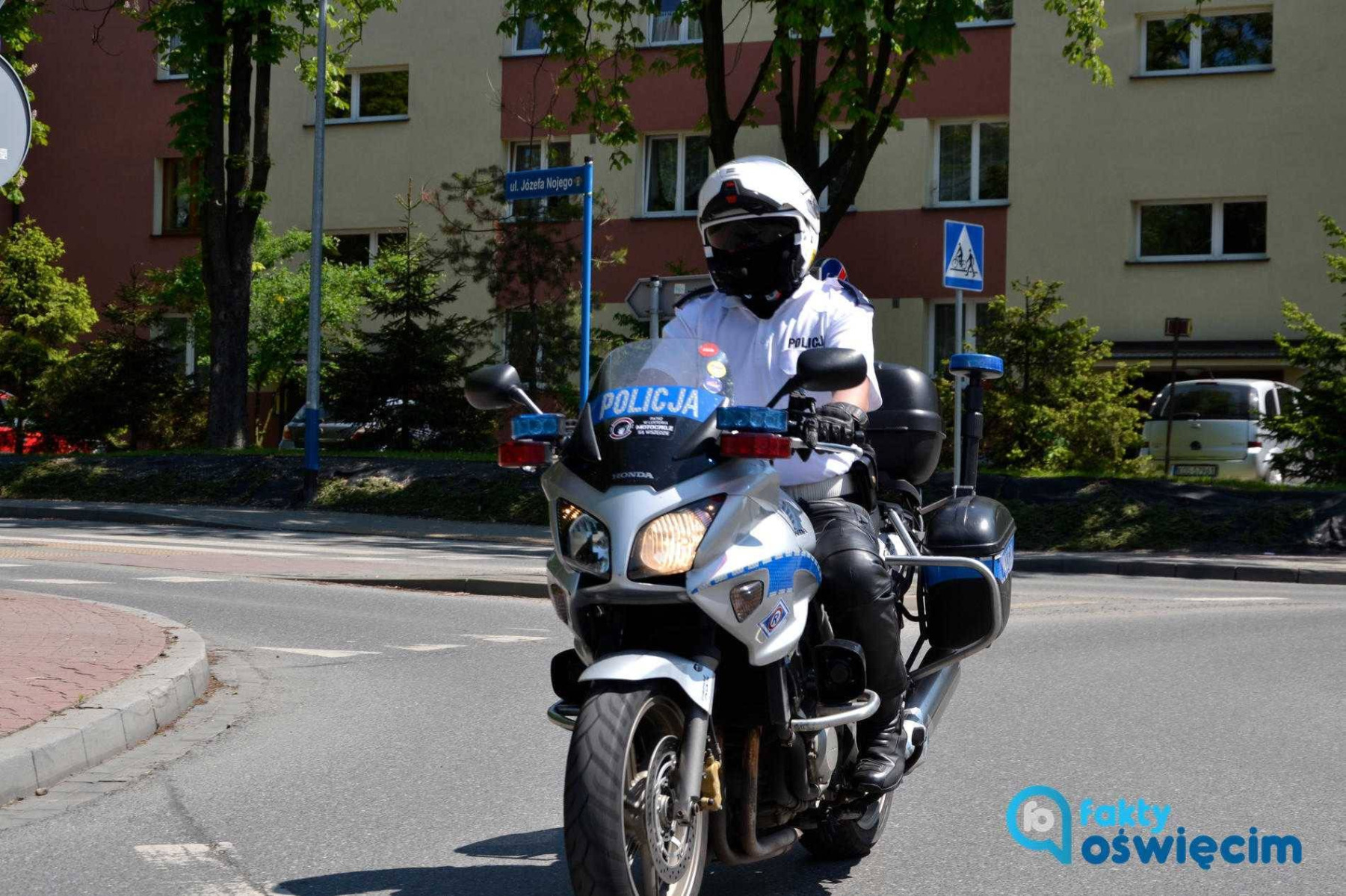 Próbował uciec i najechał na policjanta