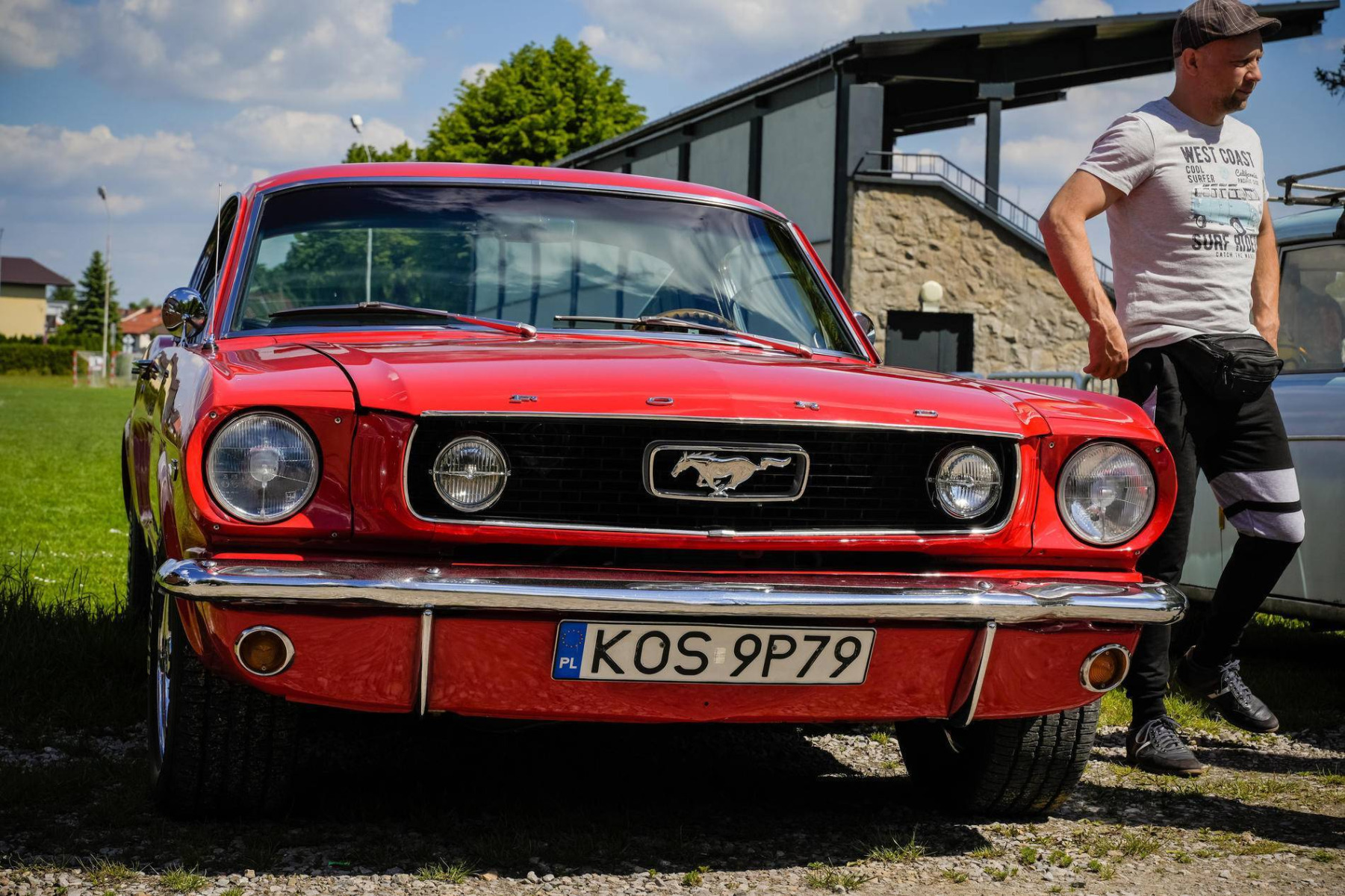 Zabytkowe skarby na targowisku w Kętach