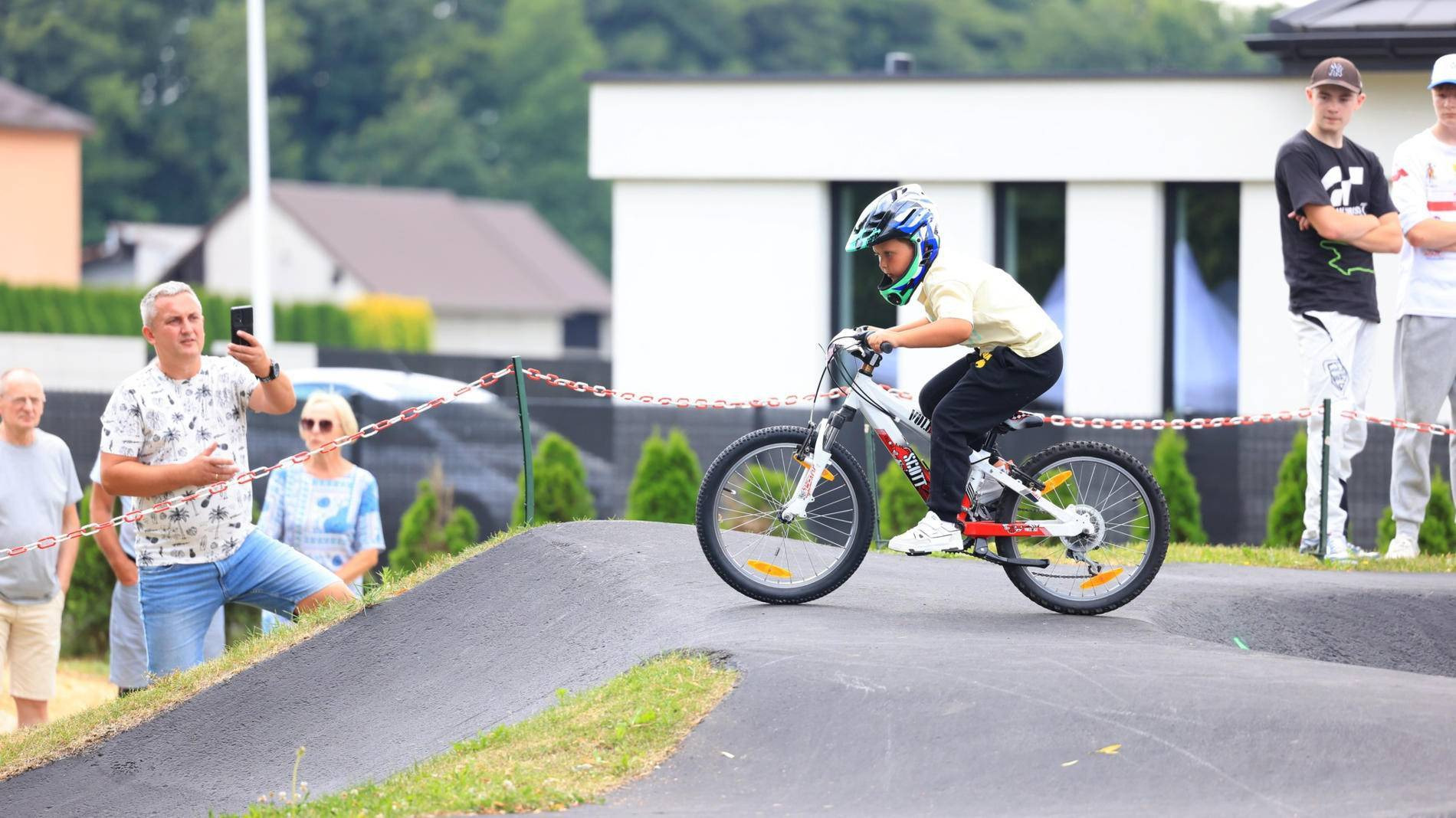 Osiek dołącza do sieci pumptracków