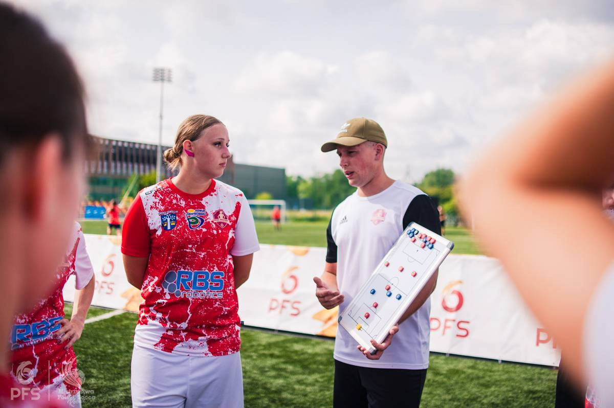 Iskierki z jednym zwycięstwem we Wrocławiu