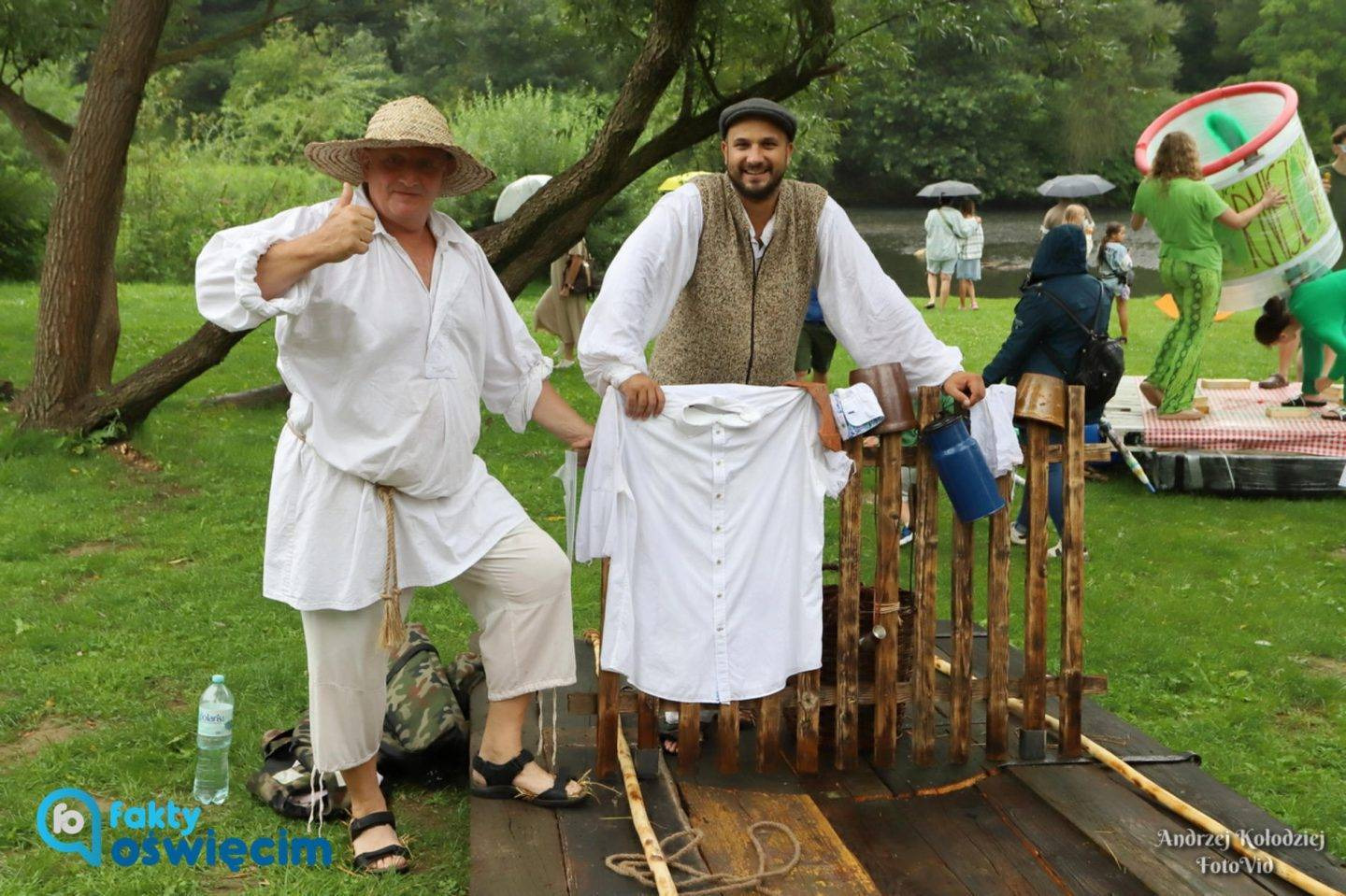 Kargule i Pawlaki najlepsi w 2. Spływie na byle czym – FILM, FOTO