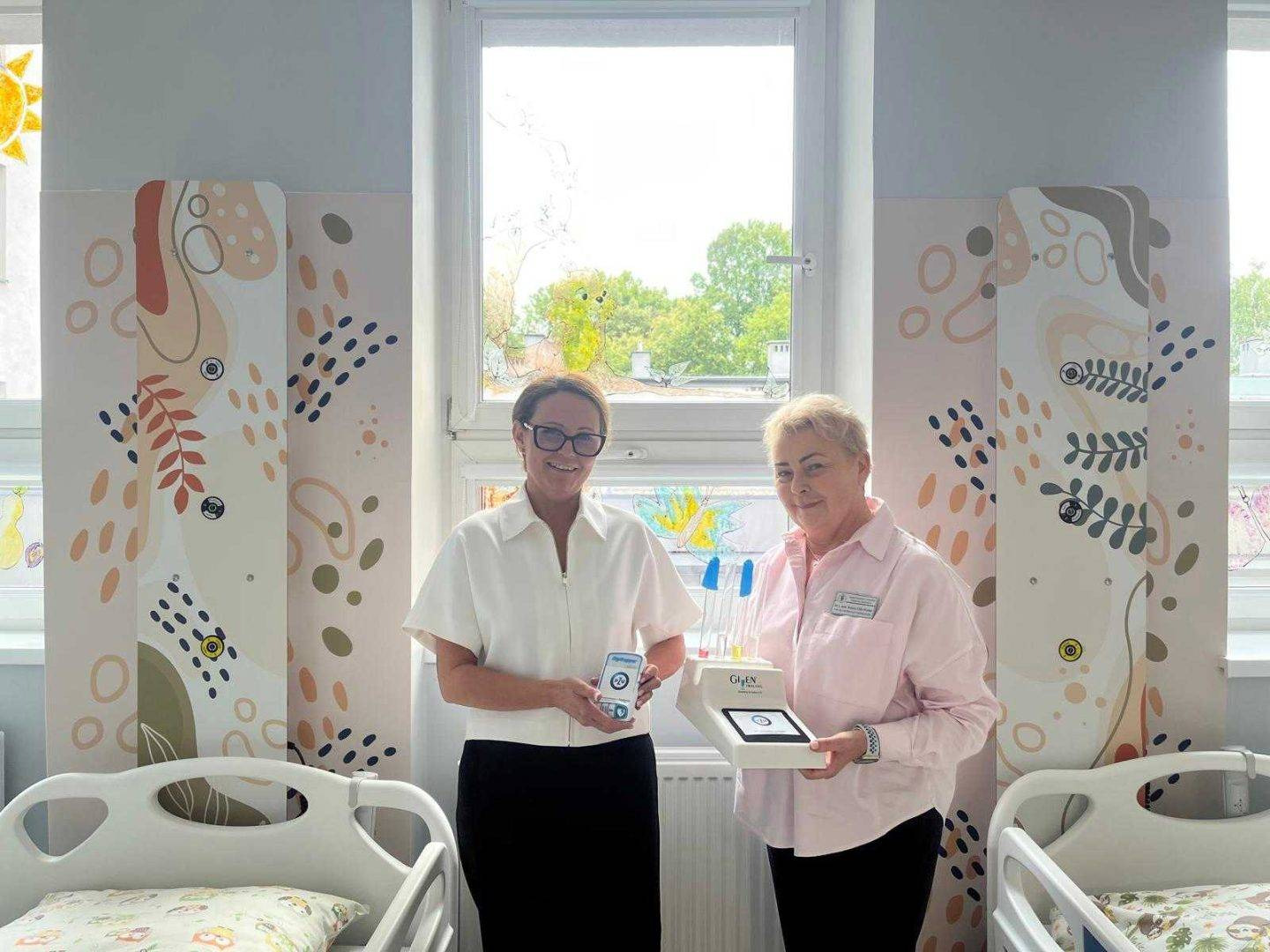 Oddział dziecięcy z nowym urządzeniem do badania refluksu