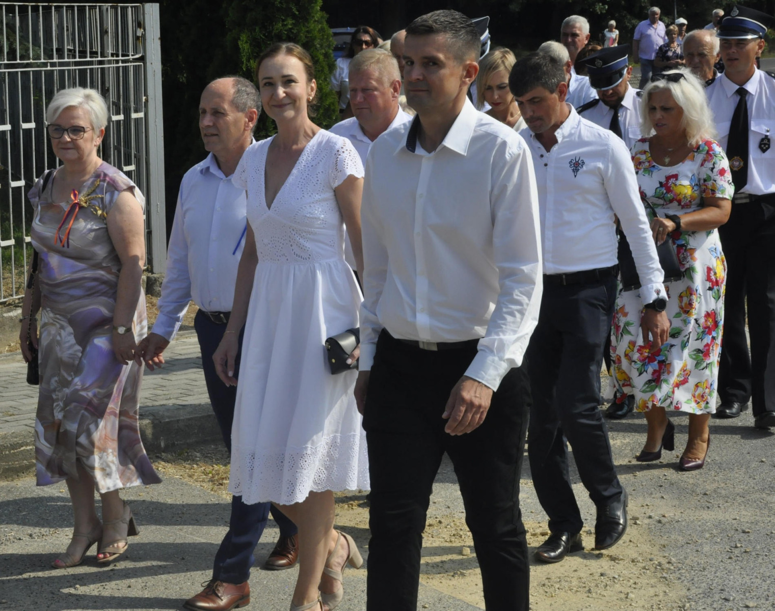 Dożynkowy korowód, msza i wspólna zabawa – FOTO