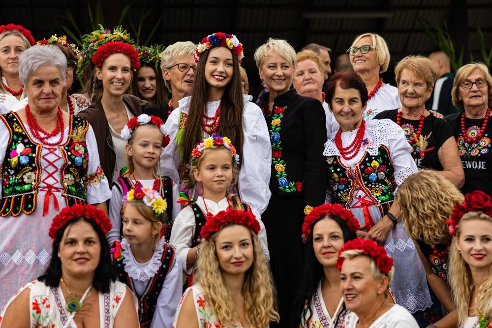 Małopolska wspólnota w pełnej krasie – dożynki w Grodzisku, które pokazały siłę tradycji