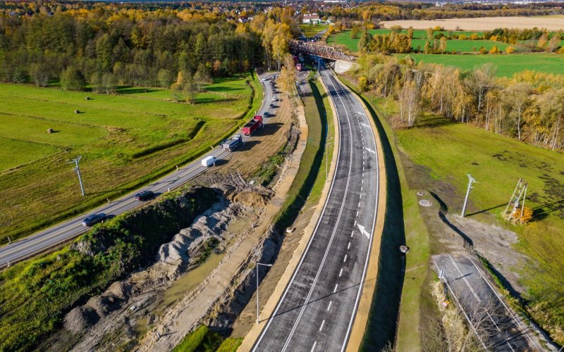 Kierowcy, uwaga! Duże zmiany na DK44 w Bieruniu — ruch przerzucony na nową drogę