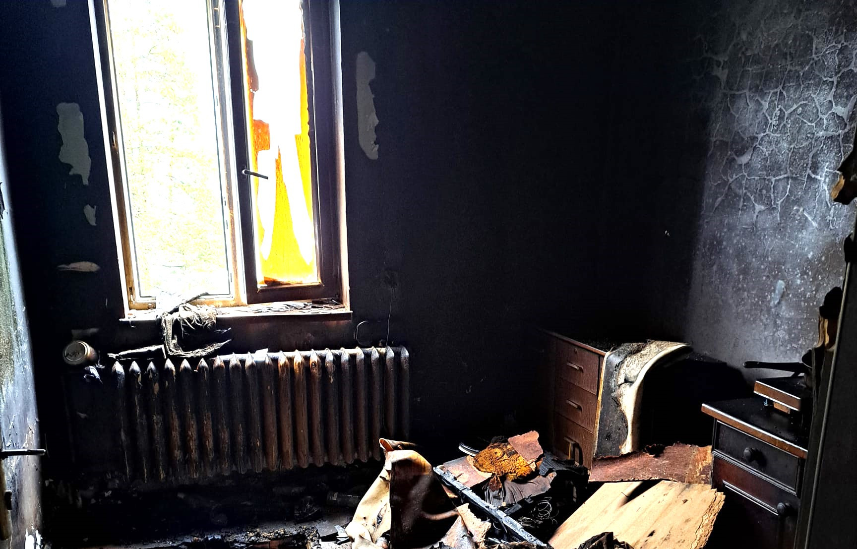 Chełmek. Tragiczny pożar w bloku. Nie żyje 67-letni mężczyzna