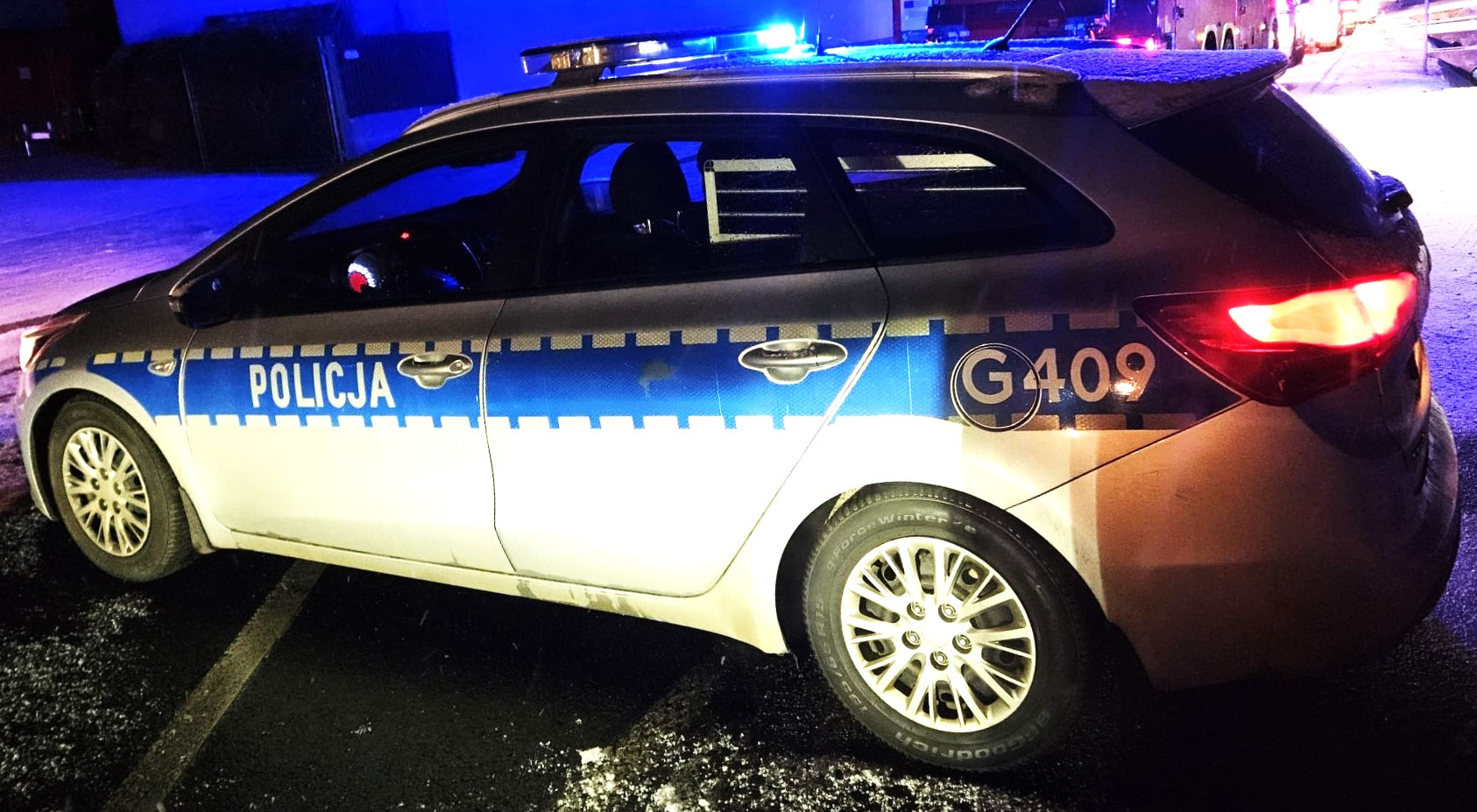 Tragiczne odkrycie na Zasolu. W pustostanie znaleziono ciało 38-letniej kobiety