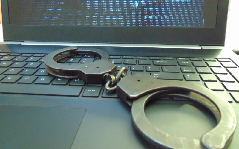 Myślała, że pomaga ojcu. W kilka minut straciła 2000 zł