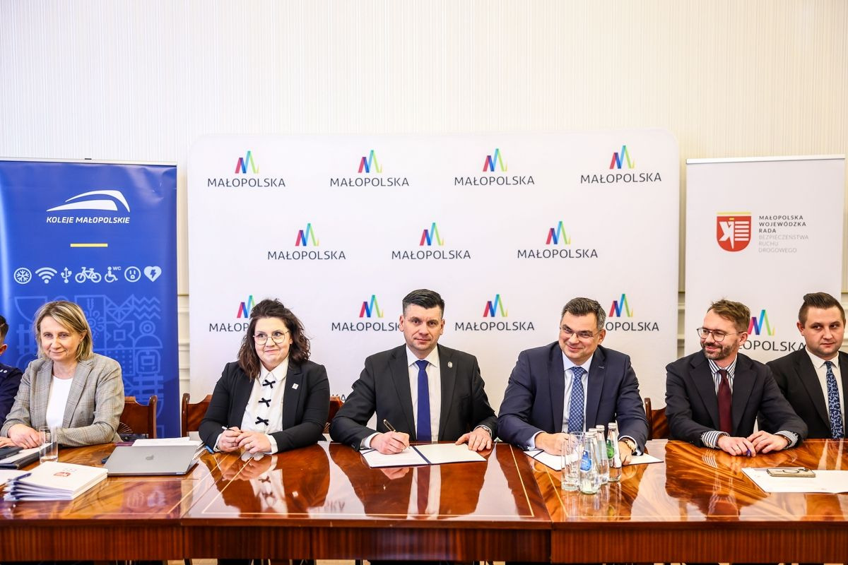 Historyczny przełom na drogach Małopolski. Liczba ofiar śmiertelnych spadła poniżej 100