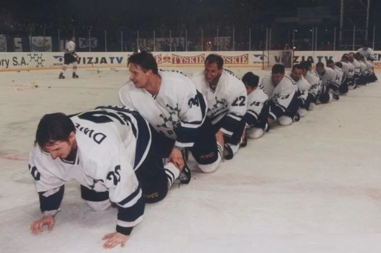 Unia Oświęcim zastrzega legendarny numer „20”! Wzruszająca uroczystość ku pamięci Artura Malickiego