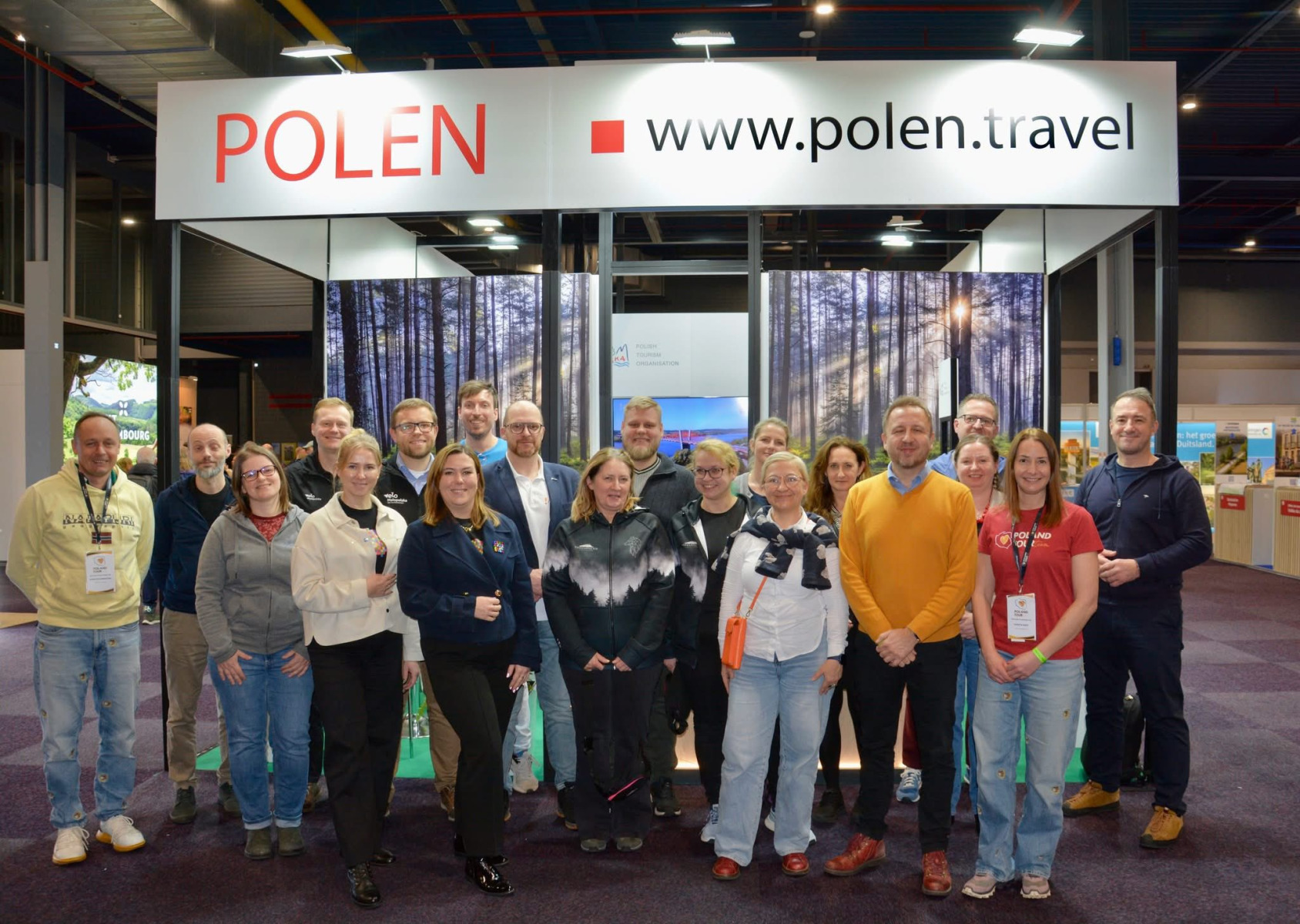 Małopolskie trasy rowerowe podbijają Europę! Tysiące turystów zachwyconych na targach w Utrechcie