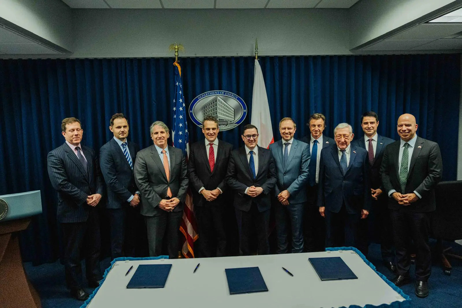 Przełomowa umowa USA-Polska na SMR podpisana w Waszyngtonie. Czy reaktor jądrowy stanie w Oświęcimiu?