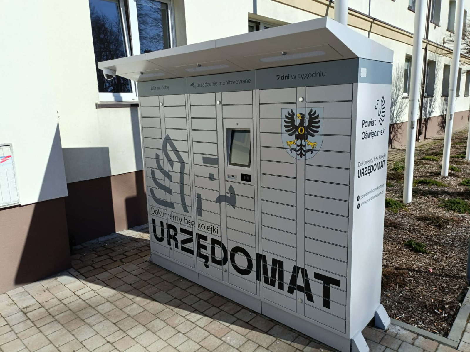 Urzędomat w Starostwie Powiatowym w Oświęcimiu! Dowód rejestracyjny i prawo jazdy 24/7