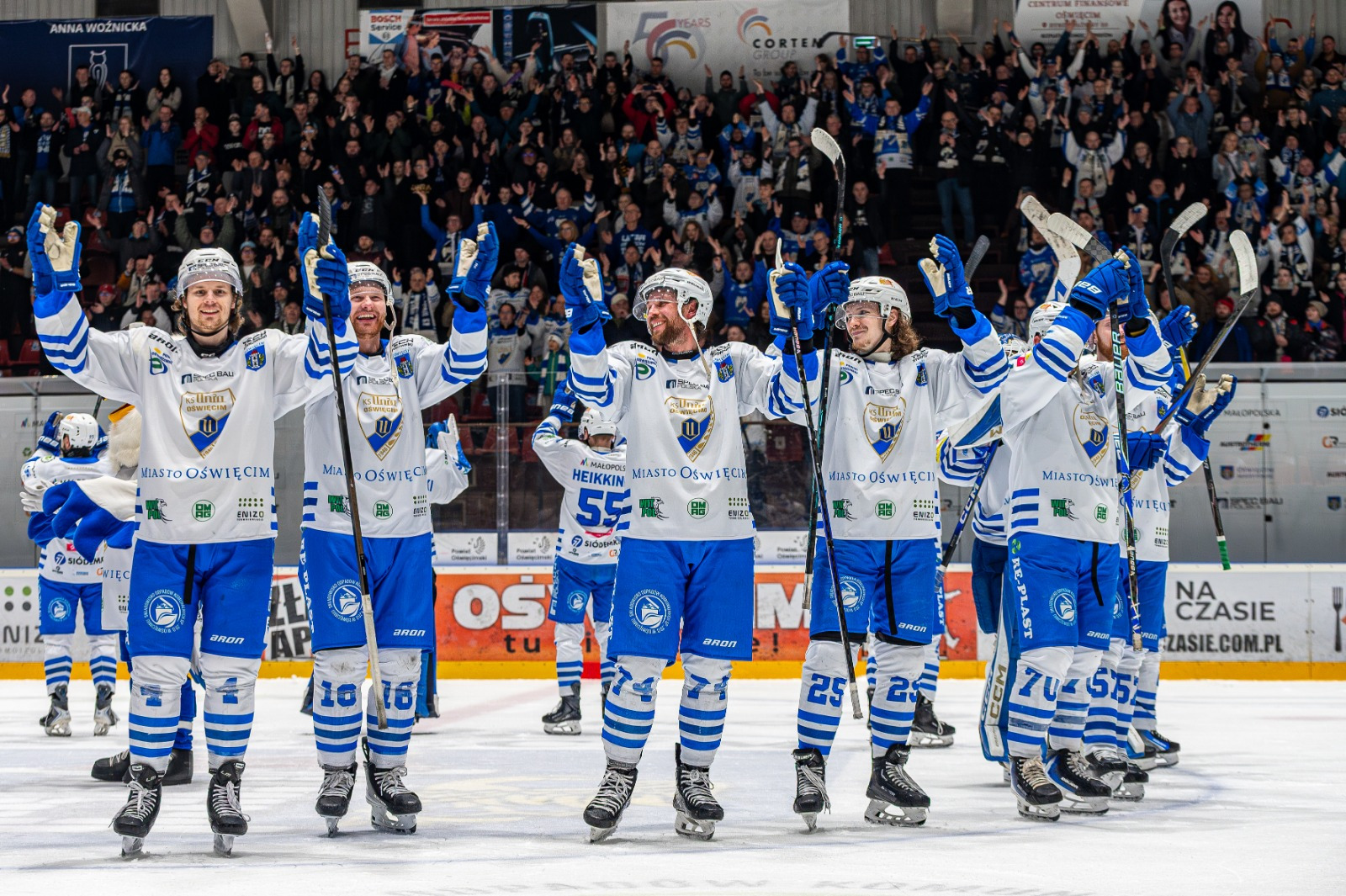 Unia Oświęcim rozbiła GKS Katowice 4:1! Seria 3:2 dla Unii. Środa w Oświęcimiu o finał!