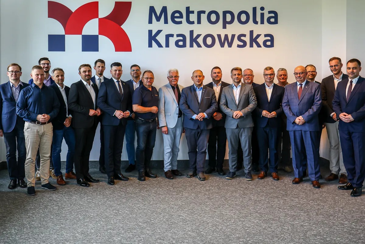 Sukces kolei regionalnej przerósł oczekiwania. Małopolska tworzy Pakt Kolejowy, by nie stracić tempa