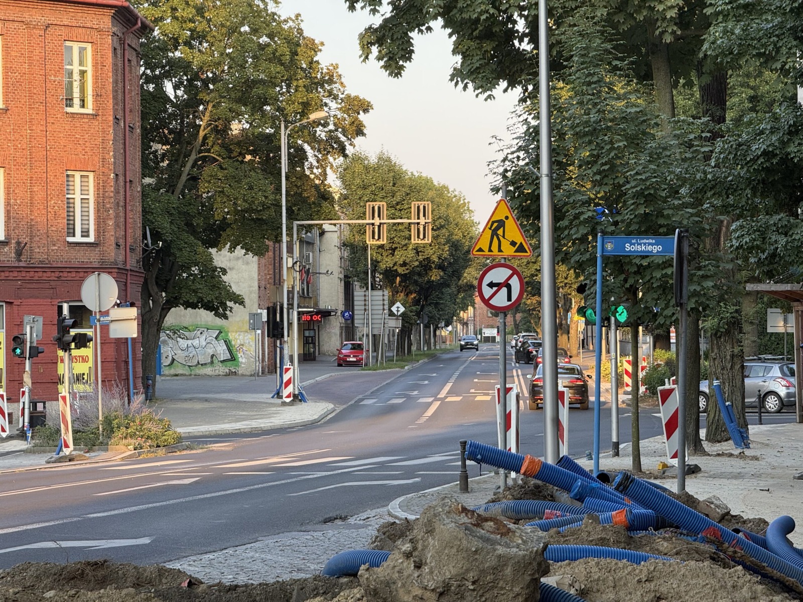 MZK Oświęcim zmienia trasy autobusów. Powodem przebudowa skrzyżowania Dąbrowskiego i Górnickiego