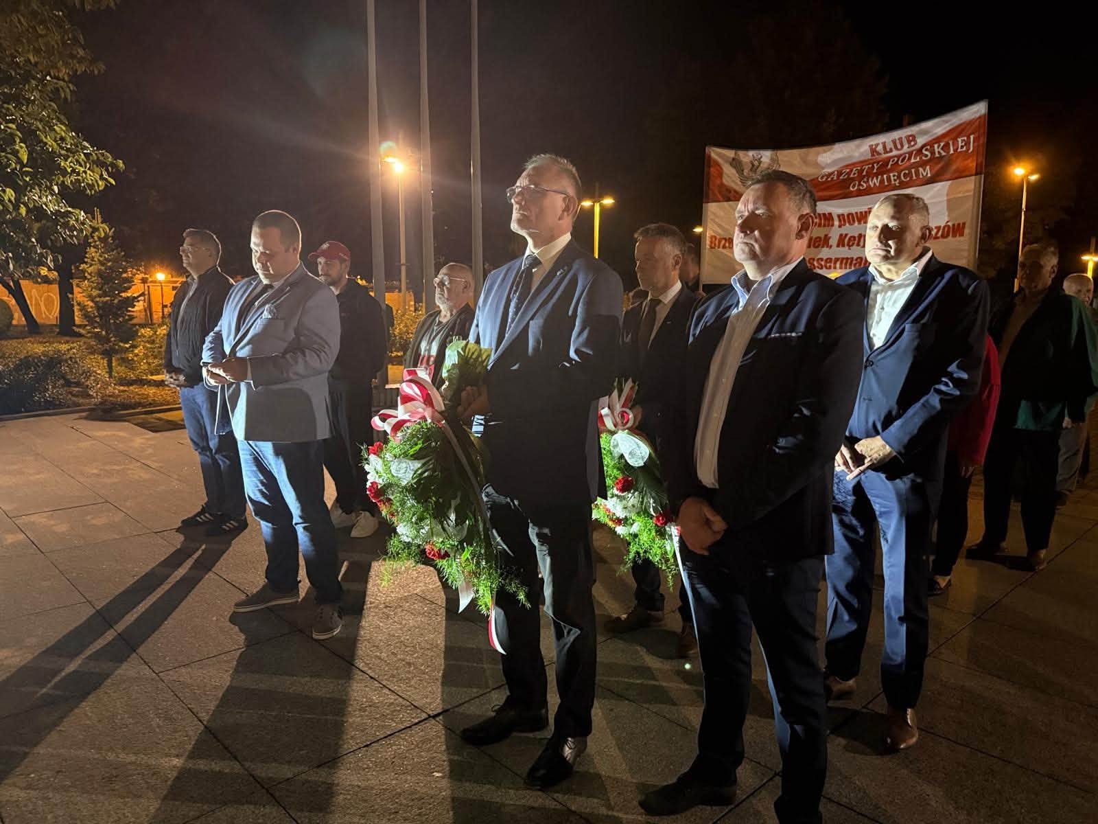 Gdy miasto jeszcze spało, oni pamiętali. Uroczystość ku czci ofiar 1 września 1939 roku