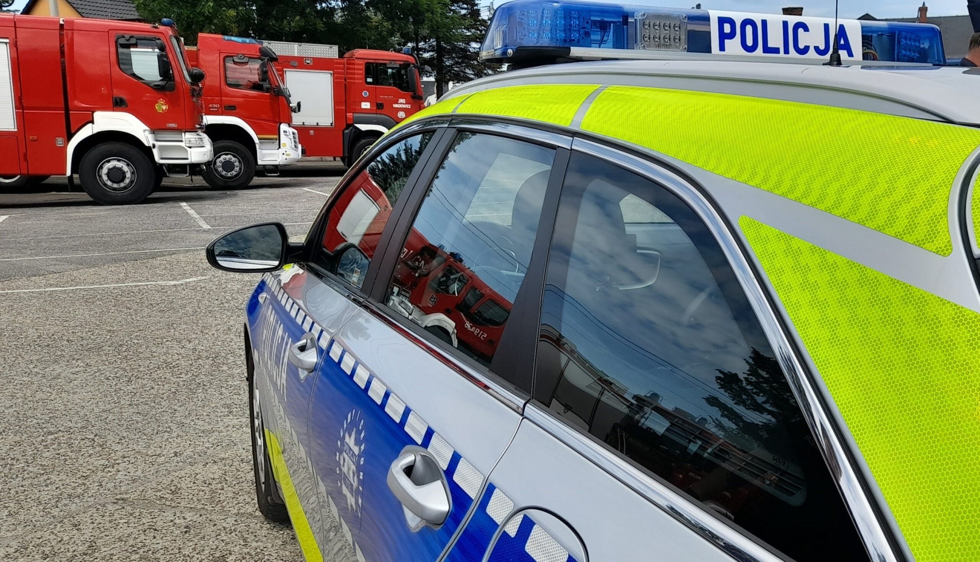 Zawalił się strop podczas rozbiórki szopy w Witkowicach. Ranny 52-latek w szpitalu