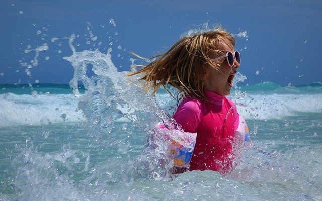 POWIAT. Wyjazd z dzieckiem nie musi być problemem. Zaplanuj go z głową i ciesz się podróżą!