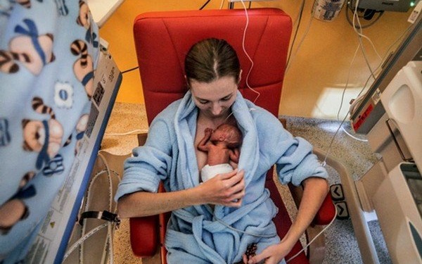 OŚWIĘCIM. Biennale fotografii ''Kochać człowieka''