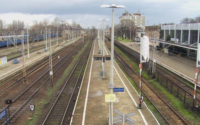 VIDEO-POWIAT. Do Krakowa łatwiej, do Czechowic problem