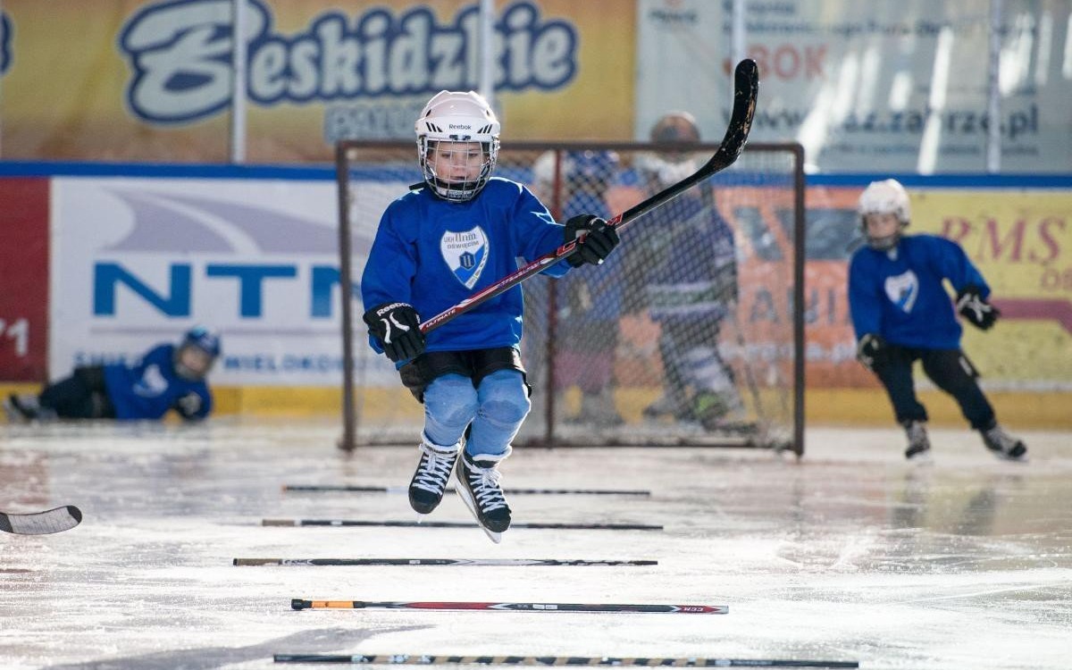 POWIAT. Ferie z UKH Unia