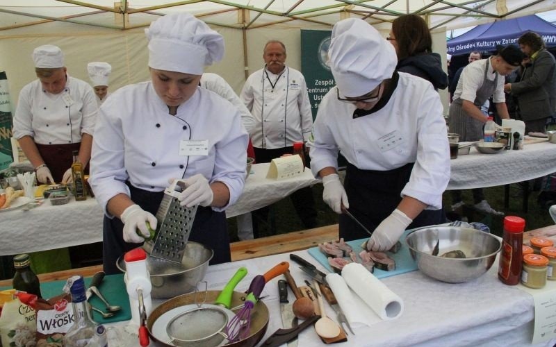 POWIAT. Grillowy sukces uczennic z Ekonomika