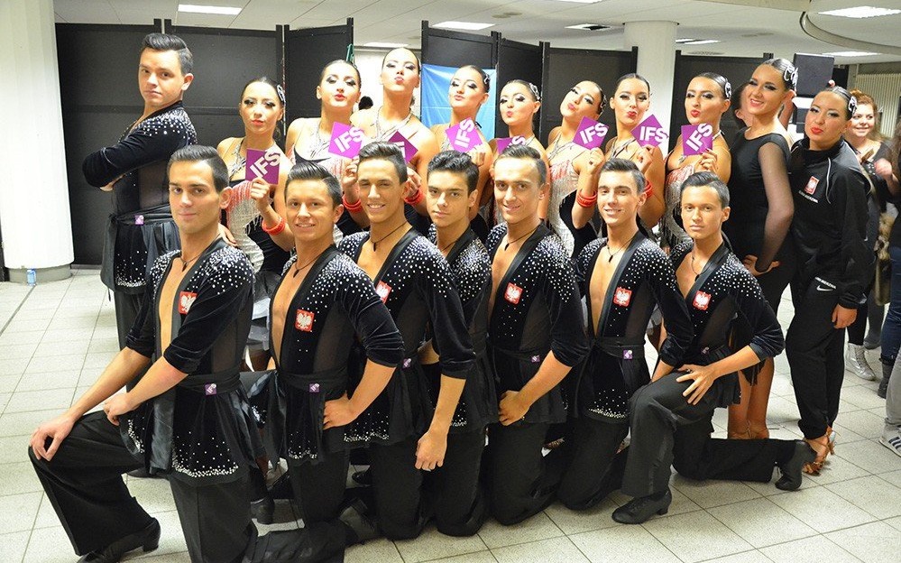 OŚWIĘCIM. Mistrzostwa Świata Formacji Tanecznych WDSF Bremen