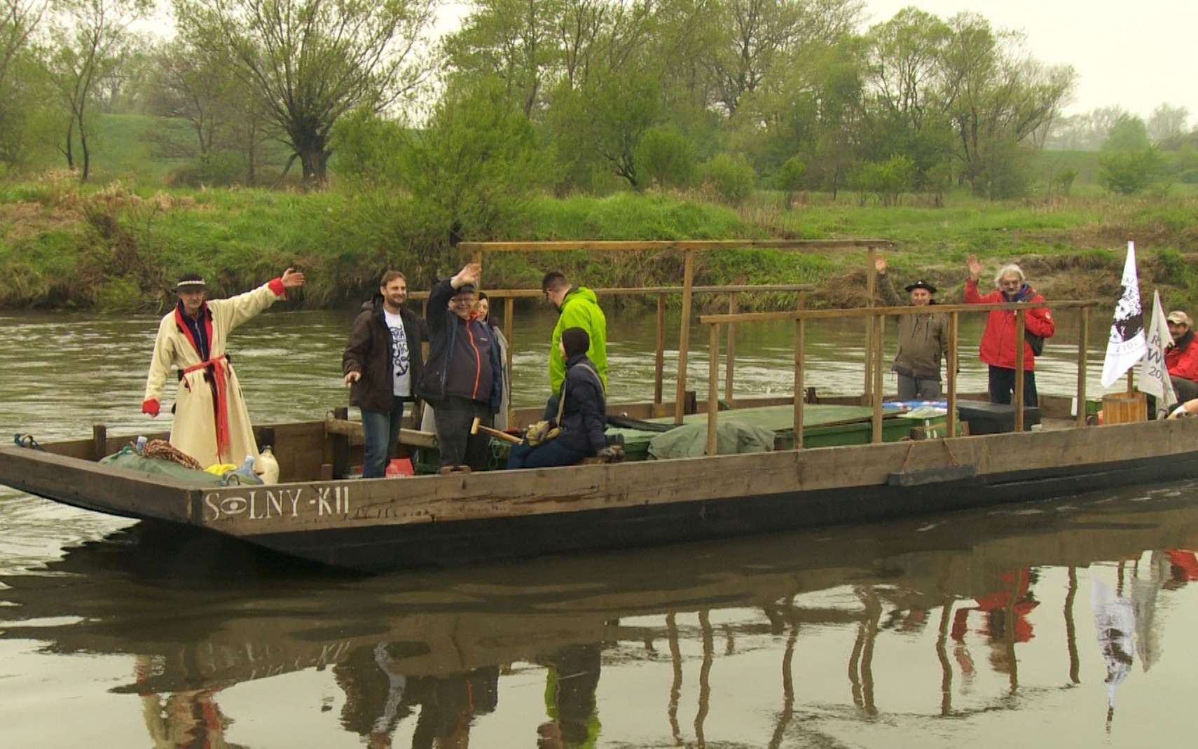 OŚWIĘCIM. Płyną galarem po Wiśle do Gdańska