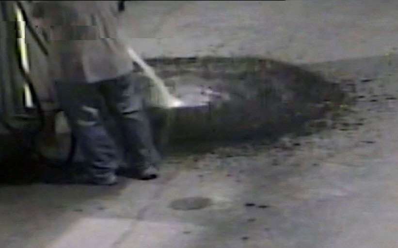 CHEŁMEK. Rozlał benzynę i wyciągnął zapalniczkę