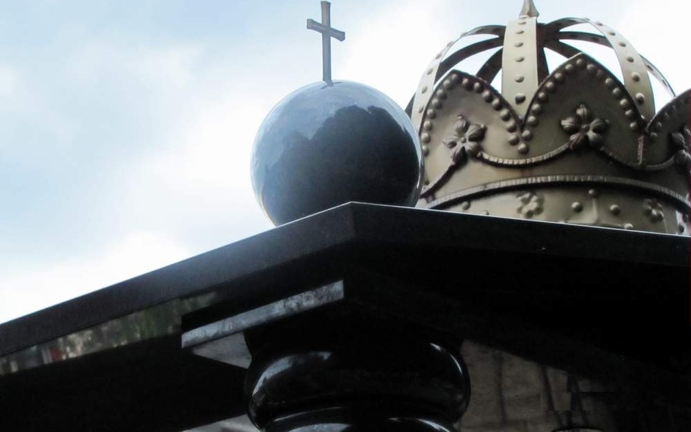 KĘTY. Podejrzany o grabież na cmentarzu