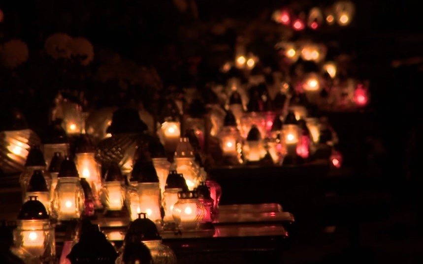 OŚWIĘCIM. Organizacja ruchu przy nekropoliach