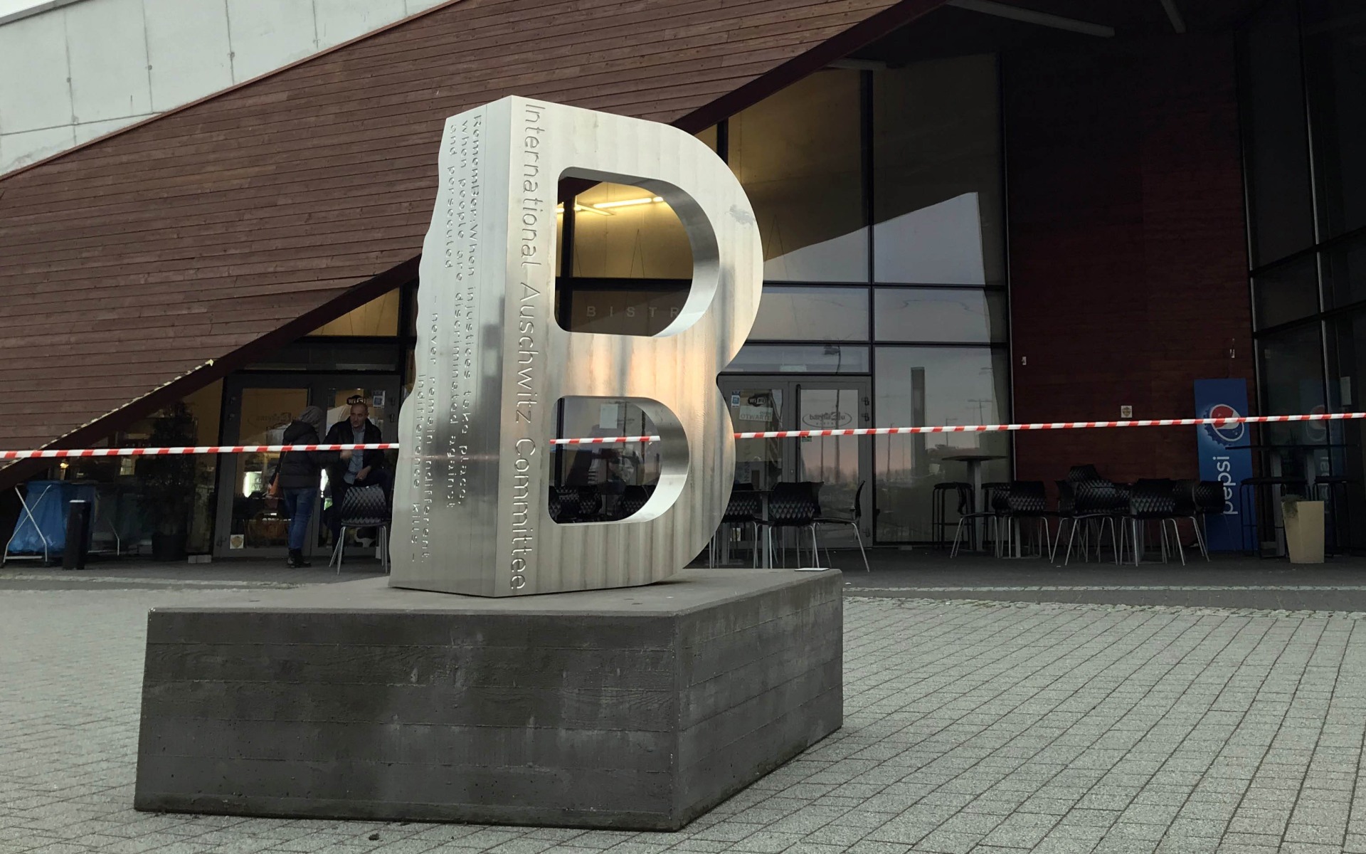 BRZEZINKA. Wyjątkowy pomnik, znak odwagi i woli życia