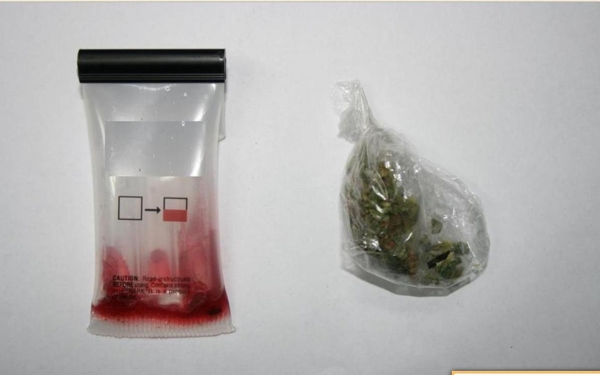 OŚWIĘCIM. Policjanci ujawnili narkotyki u sprawcy awantury na stacji paliw