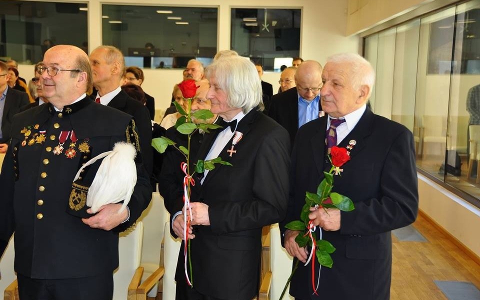 POWIAT. Otrzymali Krzyże Wolności i Solidarności