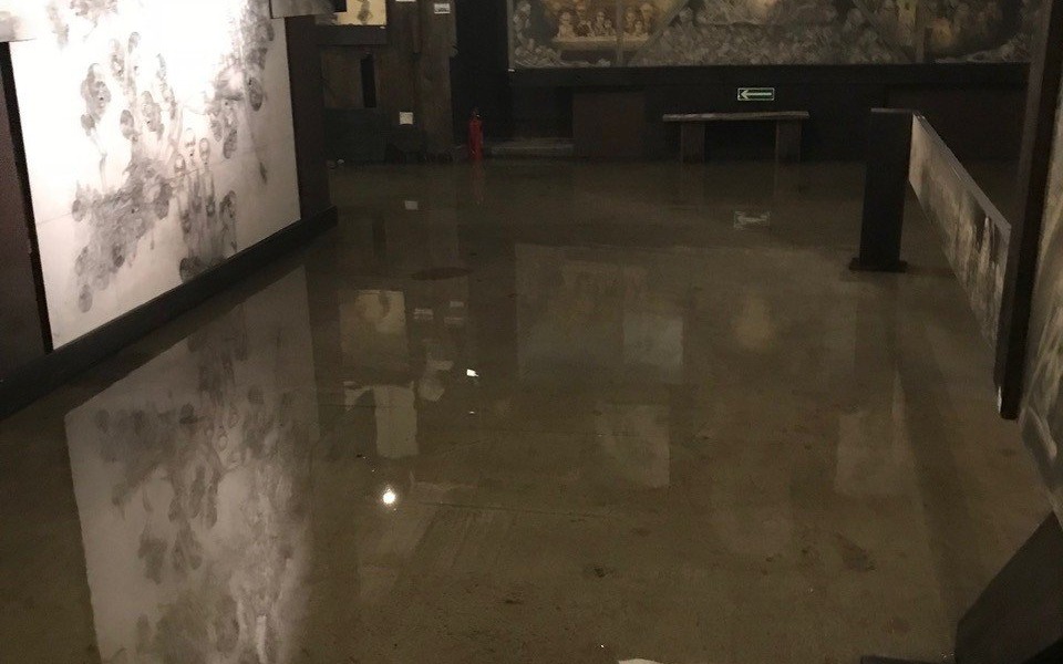 HARMĘŻE. „Klisze Pamięci” pod wodą