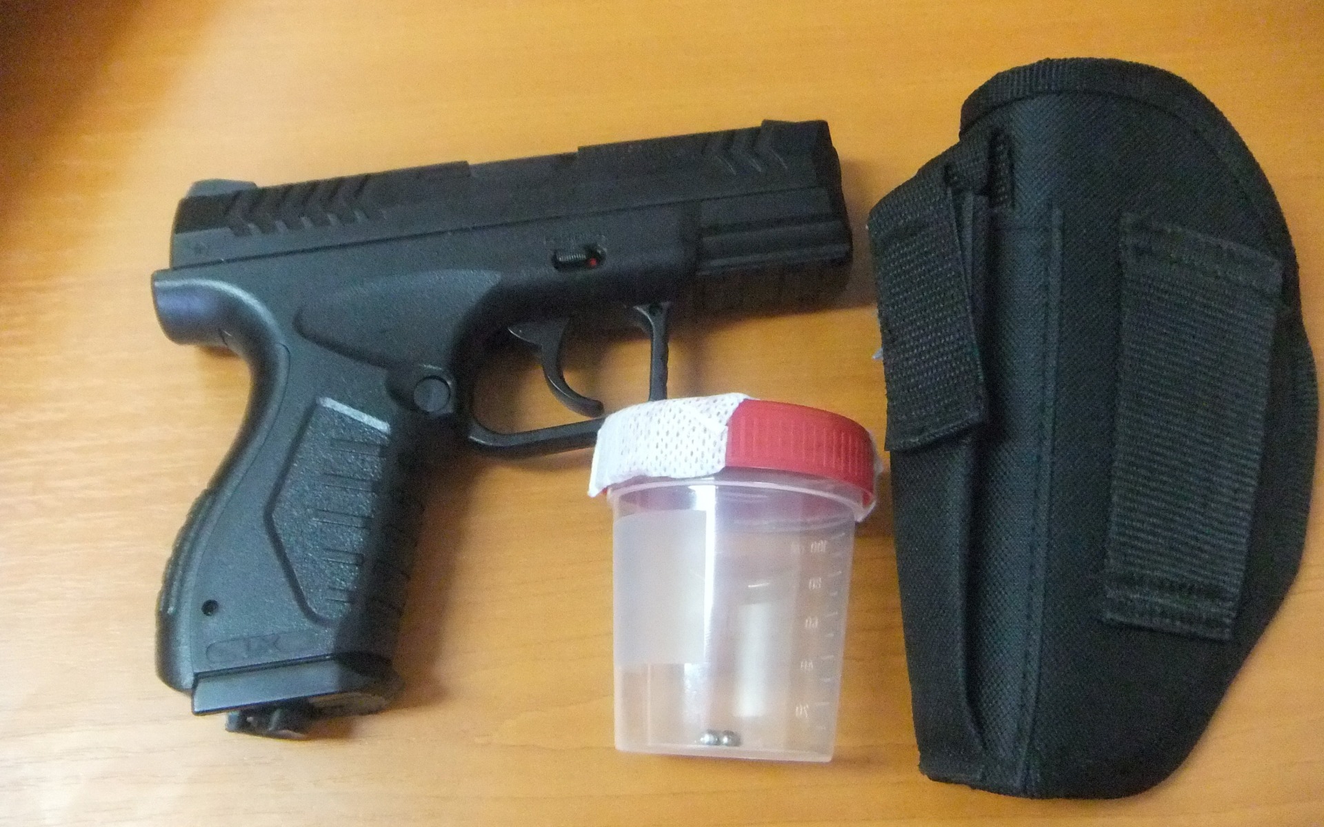 OŚWIĘCIM. Użył pistoletu gazowego w samoobranie