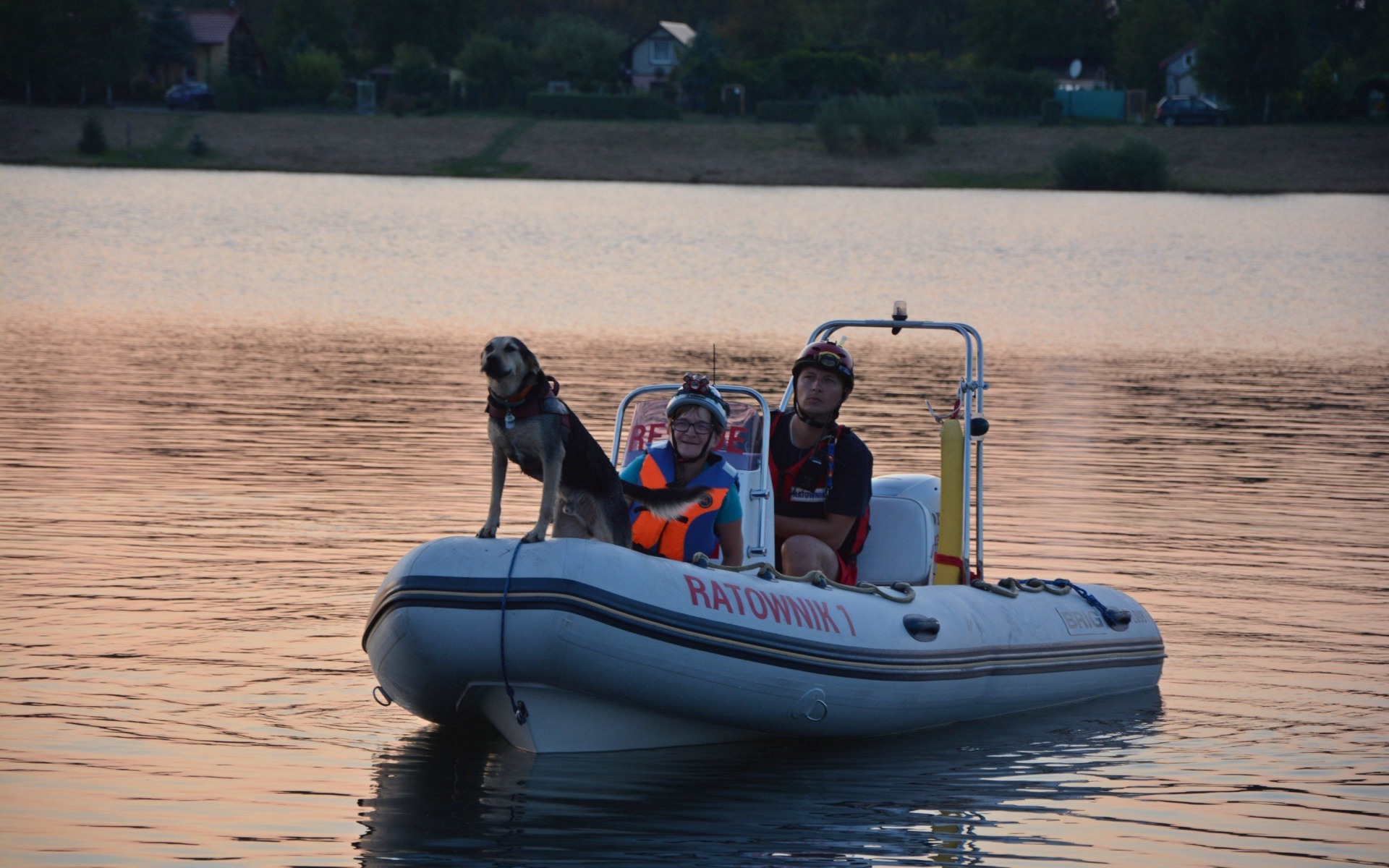 OŚWIĘCIM. Nocne ćwiczenia służb na Krukach