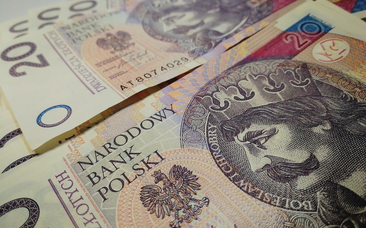 OŚWIĘCIM. Obrzydliwe wyłudzenie pieniędzy od seniorki