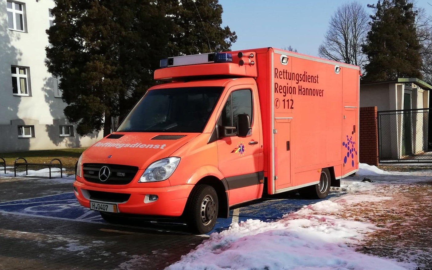 OŚWIĘCIM. Ambulans szkoleniowy dla studentów PWSZ