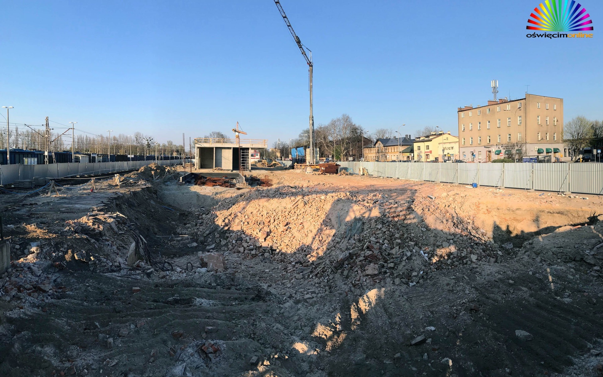 OŚWIĘCIM. Budowa nowego dworca PKP, peronów i przejścia podziemnego